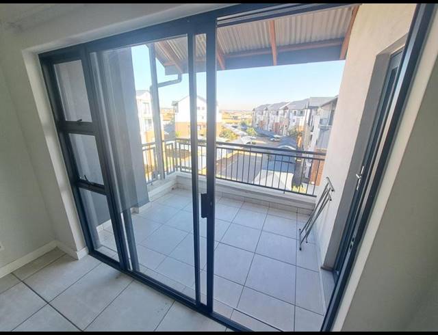 1 BEDROOM PROPERTY TO RENT IN BLYDE RIVERWALK ESTATE